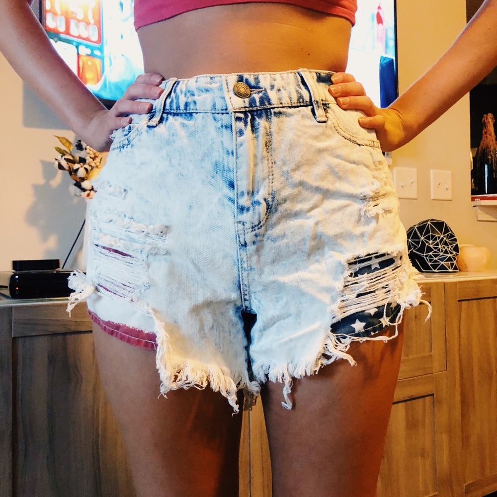 acid wash jean shorts